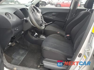 Zdjęcie 7 z 12 samochodu: 2010 TOYOTA SCION XD VIN:JTKKU4B49AJ053286 - miniatura