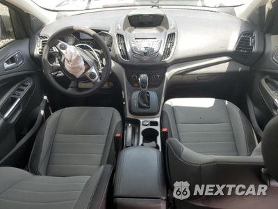 Zdjęcie 8 z 14 samochodu: 2016 FORD ESCAPE SE VIN:1FMCU0GX5GUC35559 - miniatura