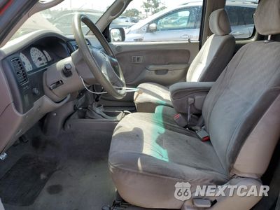 Zdjęcie 7 z 12 samochodu: 2003 TOYOTA TACOMA XTRACAB VIN:5TEVL52N93Z185379 - miniatura