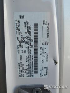 Zdjęcie 14 z 16 samochodu: 2017 FORD ESCAPE TITANIUM VIN:1FMCU9J94HUD78745 - miniatura