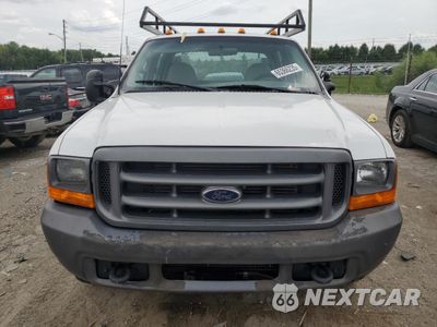 Piąte zdjęcie samochodu w środku: 2001 FORD F350 SRW SUPER DUTY VIN:1FTSW30LX1EA62982 - miniatura
