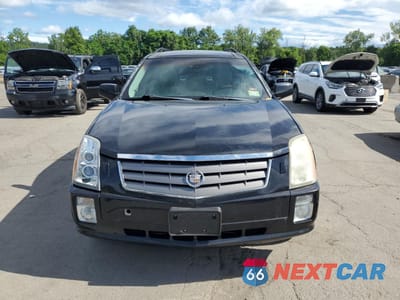 Piąte zdjęcie samochodu w środku: 2004 CADILLAC SRX VIN:1GYEE637440145738 - miniatura