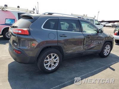 Trzecie zdjęcie samochodu z tyłu: 2017 JEEP CHEROKEE LATITUDE VIN:1C4PJLCB2HW580922 - miniatura
