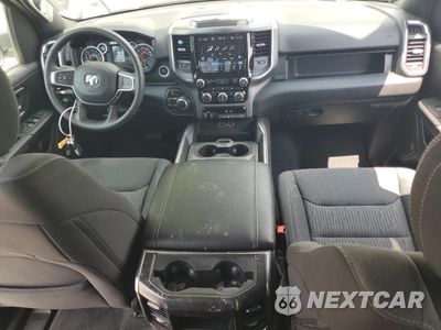 Zdjęcie 8 z 15 samochodu: 2024 RAM 1500 BIG HORN/LONE STAR VIN:1C6RRFFGXRN227949 - miniatura