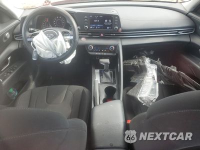Zdjęcie 8 z 12 samochodu: 2021 HYUNDAI ELANTRA SEL VIN:5NPLM4AG1MH042660 - miniatura