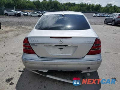 Zdjęcie 6 z 13 samochodu: 2006 MERCEDES-BENZ E 500 4MATIC VIN:WDBUF83J16X188237 - miniatura