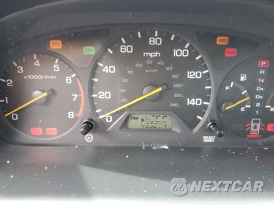 Zdjęcie 9 z 14 samochodu: 2002 HONDA ACCORD EX VIN:1HGCG16532A031789 - miniatura