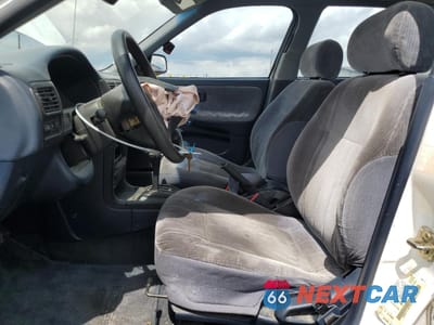 Zdjęcie 7 z 14 samochodu: 1994 NISSAN SENTRA E VIN:1N4EB31F2RC877000 - miniatura