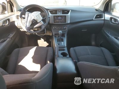 Zdjęcie 8 z 13 samochodu: 2017 NISSAN SENTRA S VIN:3N1AB7AP5HY227157 - miniatura
