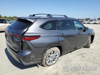 Trzecie zdjęcie samochodu z tyłu: 2023 TOYOTA HIGHLANDER HYBRID LIMITED VIN:5TDXBRCH0PS602595 - miniatura