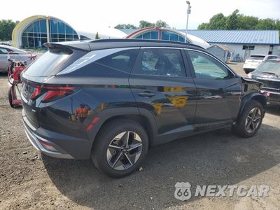Trzecie zdjęcie samochodu z tyłu: 2025 HYUNDAI TUCSON SEL VIN:5NMJBCDE3SH526762 - miniatura