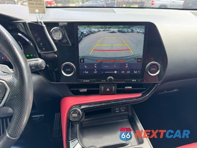 Zdjęcie 10 z 10 samochodu: 2022 LEXUS NX 350 VIN:JTJKGCEZ7N5001604 - miniatura