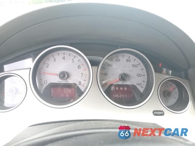 Zdjęcie 9 z 13 samochodu: 2012 VOLKSWAGEN ROUTAN SE VIN:2C4RVABG3CR391969 - miniatura