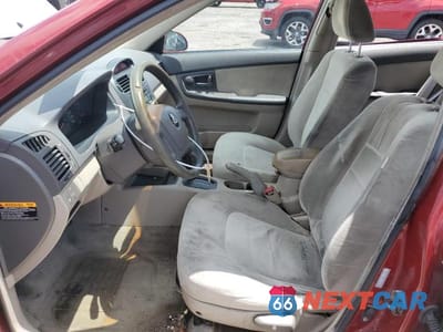 Zdjęcie 7 z 12 samochodu: 2006 KIA SPECTRA LX VIN:KNAFE121865208613 - miniatura
