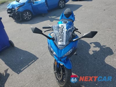 Drugie zdjęcie samochodu z przodu: 2018 KAWASAKI EX400 VIN:JKAEXKH1XJDA08611 - miniatura