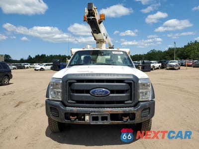 Piąte zdjęcie samochodu w środku: 2013 FORD F450 SUPER DUTY VIN:1FDUF4HY2DEB43084 - miniatura
