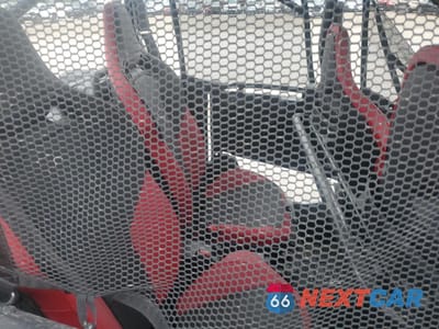 Zdjęcie 6 z 11 samochodu: 2023 HONDA SXS1000 S4 VIN:1HFVE06S1P4300106 - miniatura