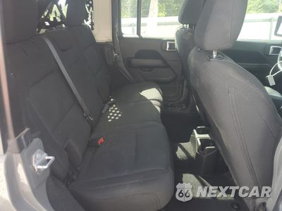 Zdjęcie 11 z 16 samochodu: 2021 JEEP WRANGLER UNLIMITED SAHARA VIN:1C4HJXEN8MW591985 - miniatura
