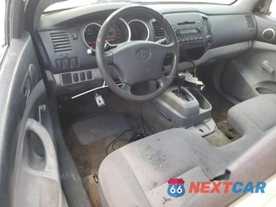 Zdjęcie 8 z 12 samochodu: 2005 TOYOTA TACOMA VIN:5TENX22N15Z133234 - miniatura