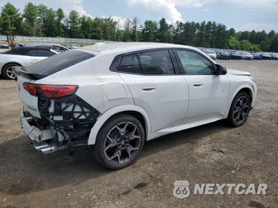Trzecie zdjęcie samochodu z tyłu: 2024 BMW X2 M35I VIN:WBX83GM01R5Y54611 - miniatura
