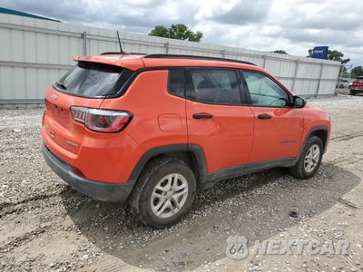 Trzecie zdjęcie samochodu z tyłu: 2018 JEEP COMPASS SPORT VIN:3C4NJDAB5JT103963 - miniatura