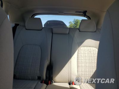 Zdjęcie 10 z 14 samochodu: 2023 HONDA HR-V LX VIN:3CZRZ2H34PM748579 - miniatura