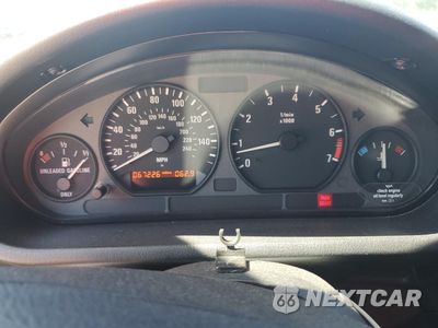 Zdjęcie 9 z 14 samochodu: 1998 BMW Z3 2.8 VIN:4USCJ3327WLC10866 - miniatura