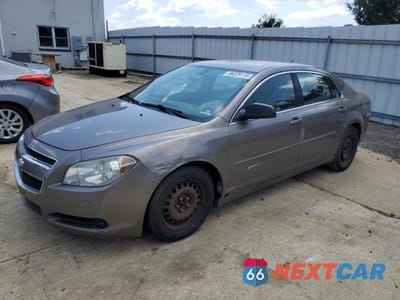 2010 CHEVROLET MALIBU LS 1G1ZB5E07AF251676 - główne zdjęcie licytacji z USA - miniatura