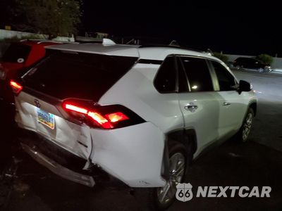Trzecie zdjęcie samochodu z tyłu: 2023 TOYOTA RAV4 LIMITED VIN:2T3Y1RFV6PW287616 - miniatura