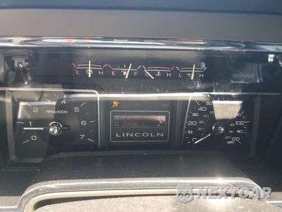 Zdjęcie 9 z 15 samochodu: 2013 LINCOLN NAVIGATOR L VIN:5LMJJ3J54DEL03457 - miniatura