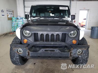 Piąte zdjęcie samochodu w środku: 2009 JEEP WRANGLER UNLIMITED X VIN:1J4GA39129L701198 - miniatura