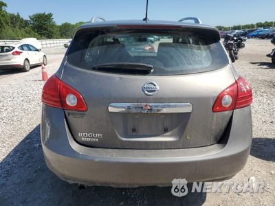 Zdjęcie 6 z 15 samochodu: 2015 NISSAN ROGUE SELECT S VIN:JN8AS5MT8FW661771 - miniatura