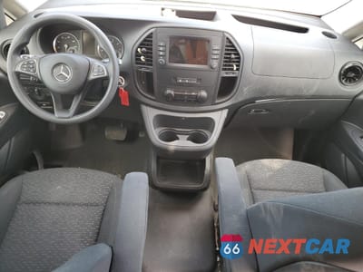 Zdjęcie 8 z 13 samochodu: 2023 MERCEDES-BENZ METRIS VIN:W1YV0BEY8P4228889 - miniatura