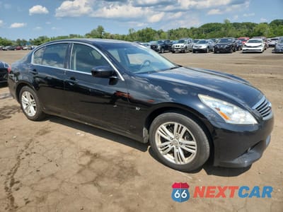 Czwarte zdjęcie samochodu z boku: 2015 INFINITI Q40 VIN:JN1CV6ARXFM650537 - miniatura