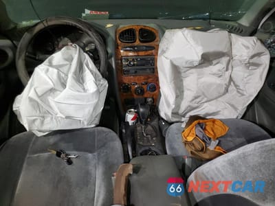Zdjęcie 8 z 13 samochodu: 2002 HYUNDAI SANTA FE GLS VIN:KM8SC13D22U212989 - miniatura