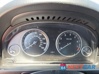 Zdjęcie 9 z 12 samochodu: 2012 BMW 550 I VIN:WBAFR9C59CDV58421 - miniatura