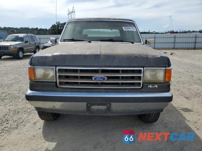 Piąte zdjęcie samochodu w środku: 1990 FORD BRONCO U100 VIN:1FMEU15N0LLA32174 - miniatura