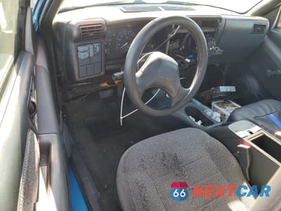 Zdjęcie 8 z 13 samochodu: 1994 CHEVROLET S TRUCK S10 VIN:1GCCS19Z0R8193652 - miniatura