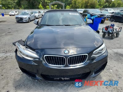 Piąte zdjęcie samochodu w środku: 2015 BMW M235I VIN:WBA1M1C59FV393351 - miniatura