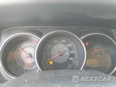 Zdjęcie 9 z 13 samochodu: 2008 NISSAN VERSA S VIN:3N1BC11E68L376770 - miniatura