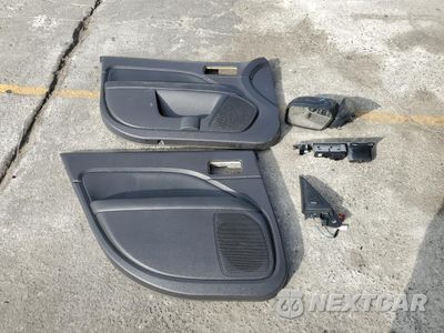 Zdjęcie 12 z 13 samochodu: 2011 FORD FUSION HYBRID VIN:3FADP0L3XBR108735 - miniatura