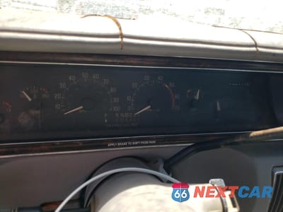 Zdjęcie 9 z 12 samochodu: 1992 BUICK ROADMASTER LIMITED VIN:1G4BT5374NR436628 - miniatura