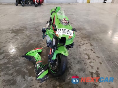 Drugie zdjęcie samochodu z przodu: 2023 KAWASAKI ZX1002 M VIN:JKBZXVM17PA005158 - miniatura