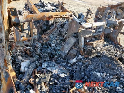 Zdjęcie 8 z 11 samochodu: 2007 BMW Motorrad M6 VIN:WBSEH93507B798548 - miniatura