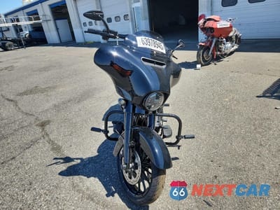 Drugie zdjęcie samochodu z przodu: 2019 HARLEY-DAVIDSON FLHXS VIN:1HD1KRP13KB644793 - miniatura