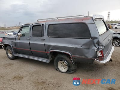 Drugie zdjęcie samochodu z przodu: 1987 CHEVROLET SUBURBAN V10 VIN:1GNEV16K5HF122312 - miniatura
