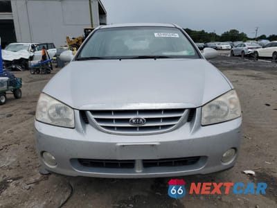 Piąte zdjęcie samochodu w środku: 2005 KIA SPECTRA LX VIN:KNAFE121555100500 - miniatura