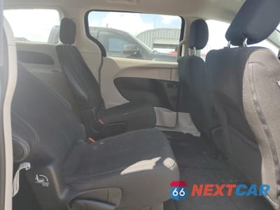 Zdjęcie 11 z 16 samochodu: 2023 CHRYSLER VOYAGER LX VIN:2C4RC1CG6PR597216 - miniatura