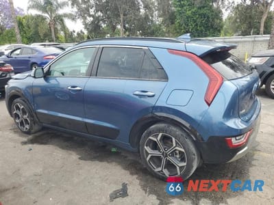 Drugie zdjęcie samochodu z przodu: 2023 KIA NIRO SX VIN:KNDCT3LEXP5043268 - miniatura