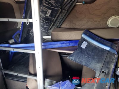 Zdjęcie 6 z 10 samochodu: 2018 VOLVO VN VNL VIN:4V4NC9EH6JN998034 - miniatura